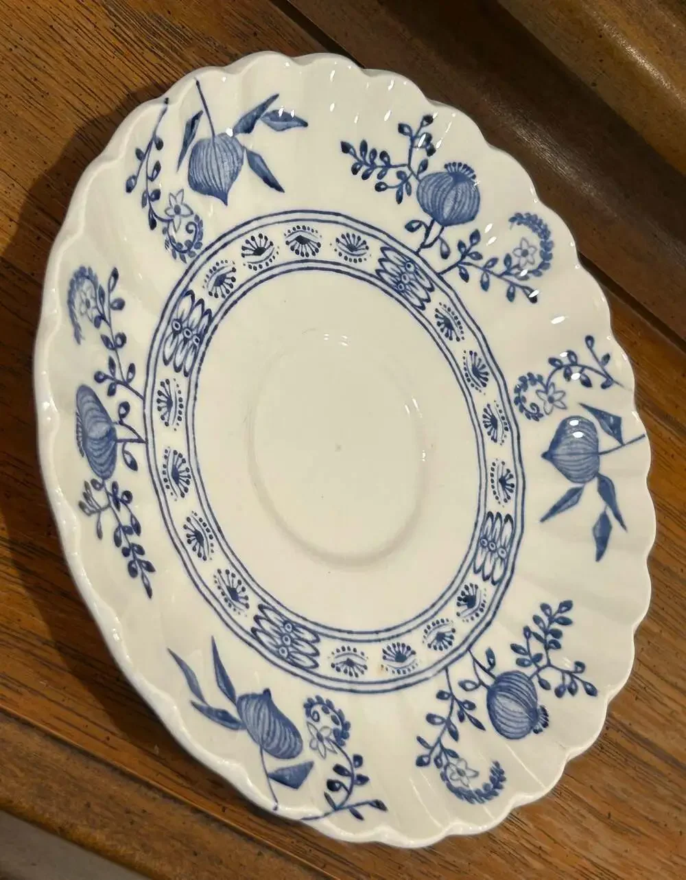 J & G Meakin England Classic White Nordic Blue Onion Saucer